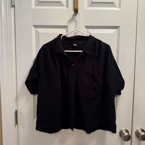 Women’s Old Navy Black Button Down Short Sleeve Shirt: L
